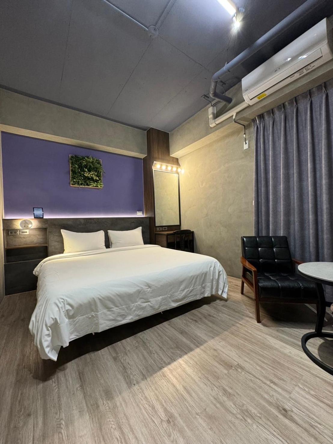 Long Lang Homestay Tainan Extérieur photo